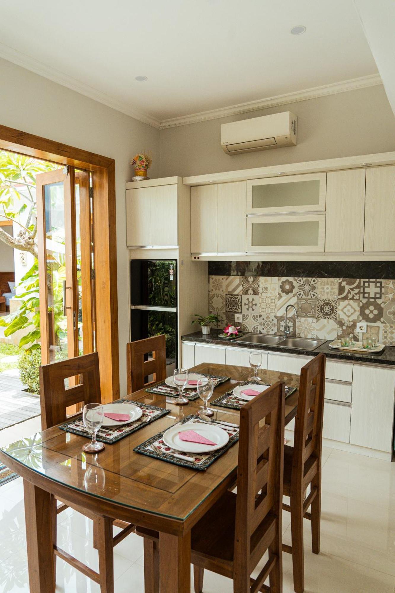 Villa Nugraha Lovina Private Pool Singaraja Dış mekan fotoğraf